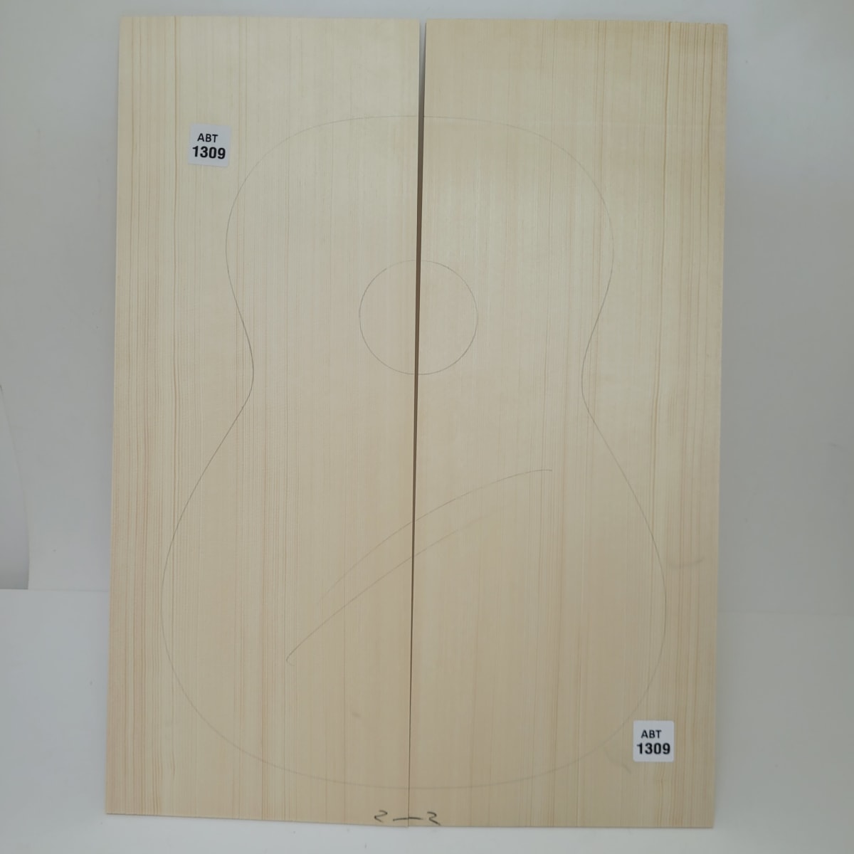 Tapa Armónica de Abeto Engelmann Ref: 1309 para Guitarra Calidad A 0