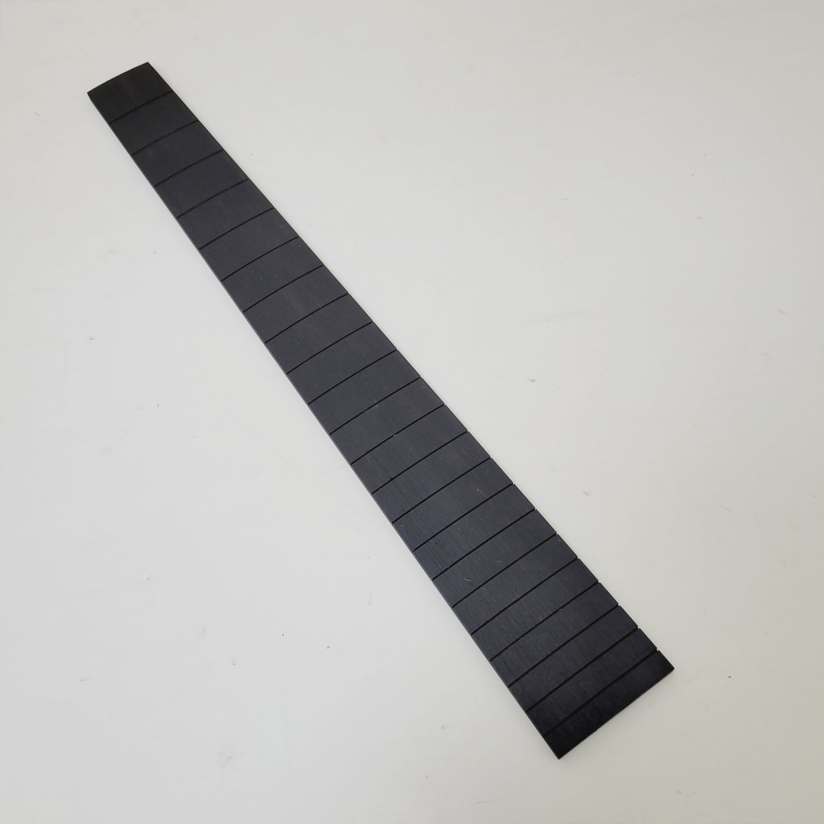 Diapason Ranurado Ebano Escala 24.75