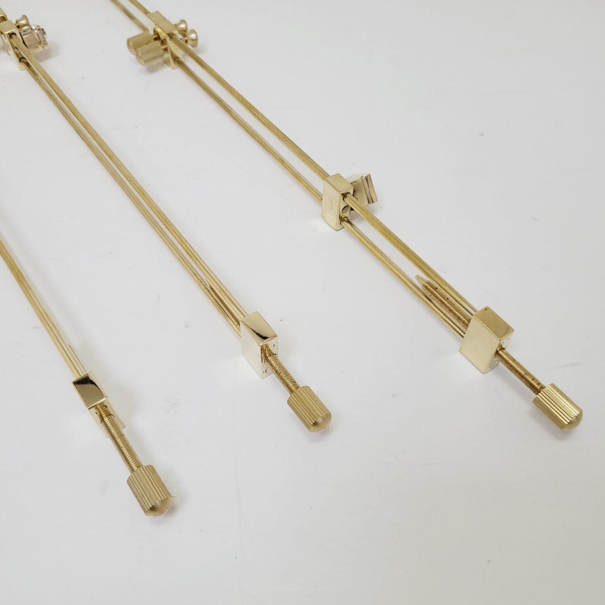 Juego prensas reparación tapas Cello 3pcs5