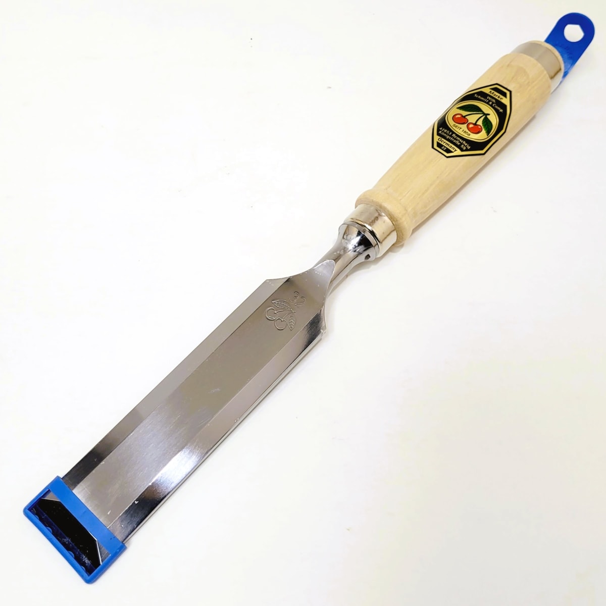 Formon Carpintero Two Cherries 1001 de 32 mm de ancho2