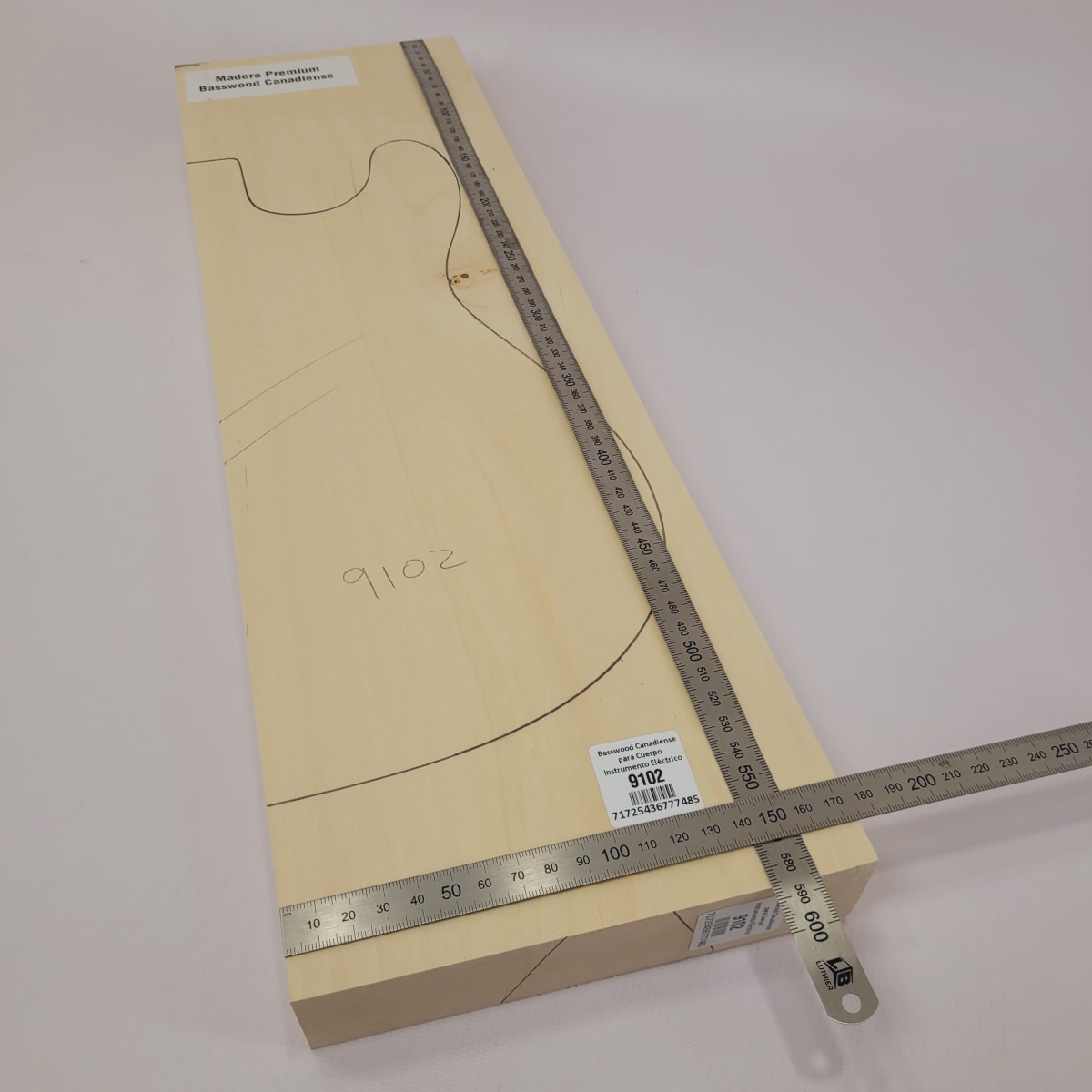 Madera Premium Basswood Canadiense para Cuerpo de Guitarras y Bajos Eléctricos # 91023