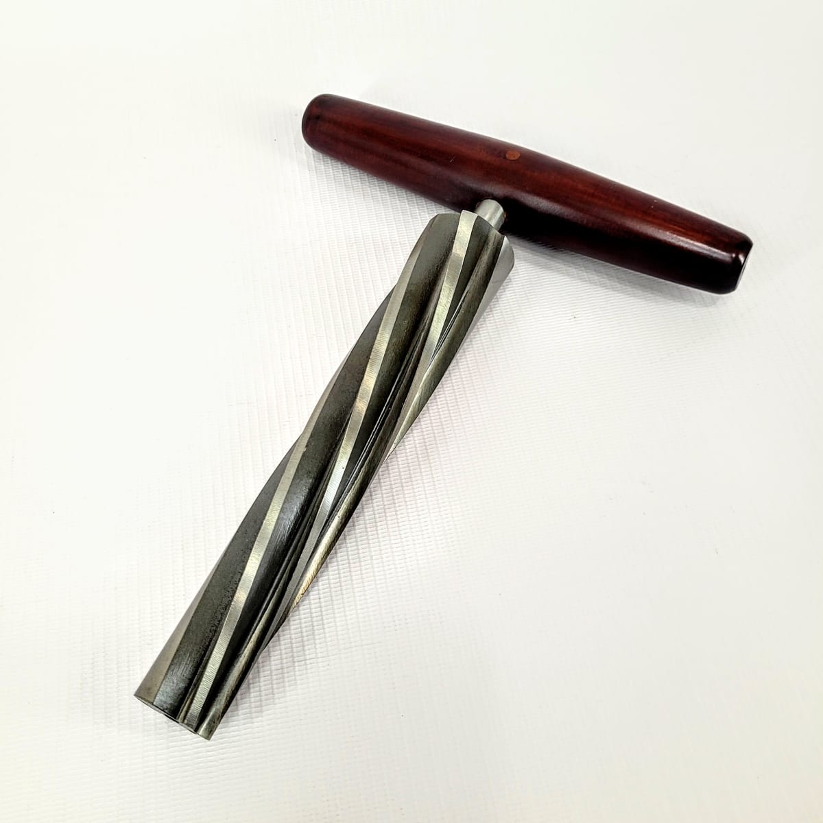 Escariador Cónico Tipo Espiral para puntal de Contrabajo 1/4 - 1/2 - 3/4 - 4/44