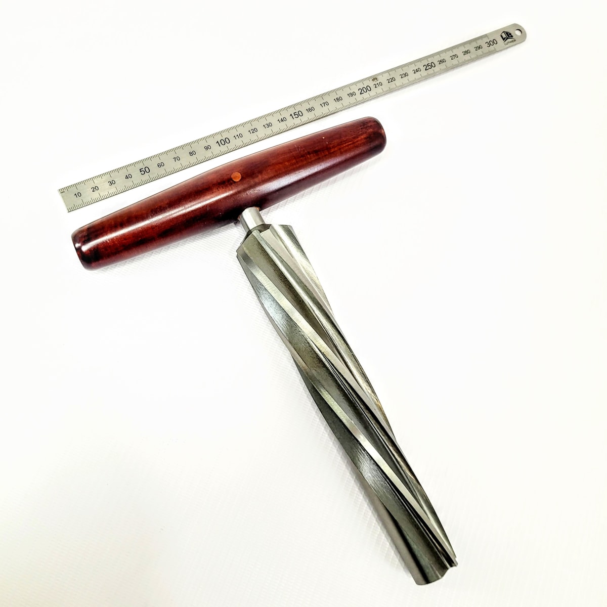 Escariador Cónico Tipo Espiral para puntal de Contrabajo 1/4 - 1/2 - 3/4 - 4/43