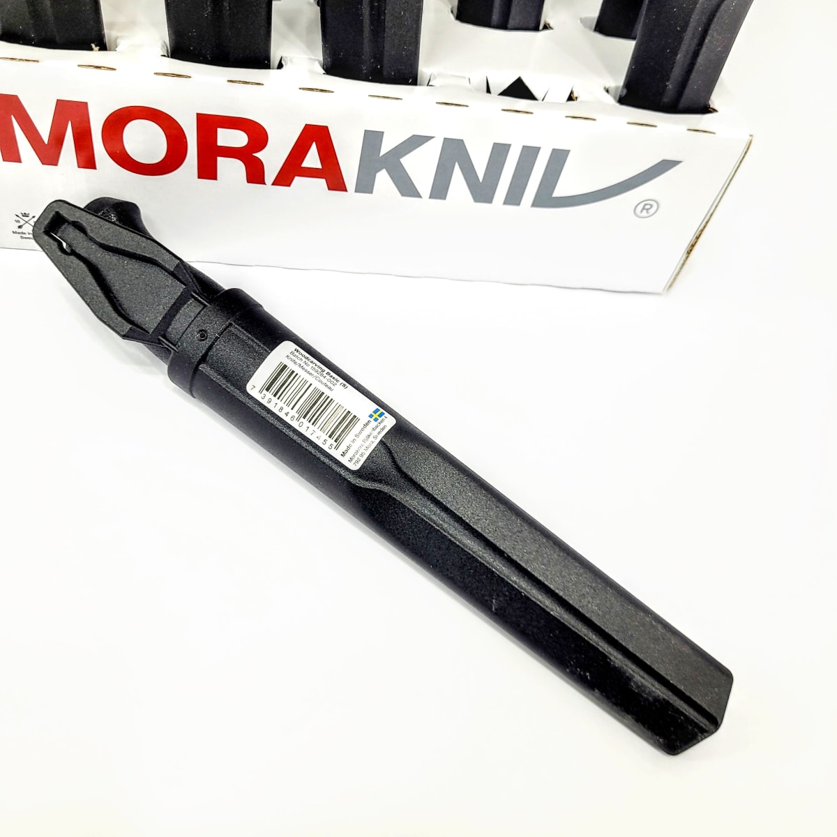 Cuchillo Morakniv Basic 12658 (S) Acero Inoxidable para Tallado en Madera5