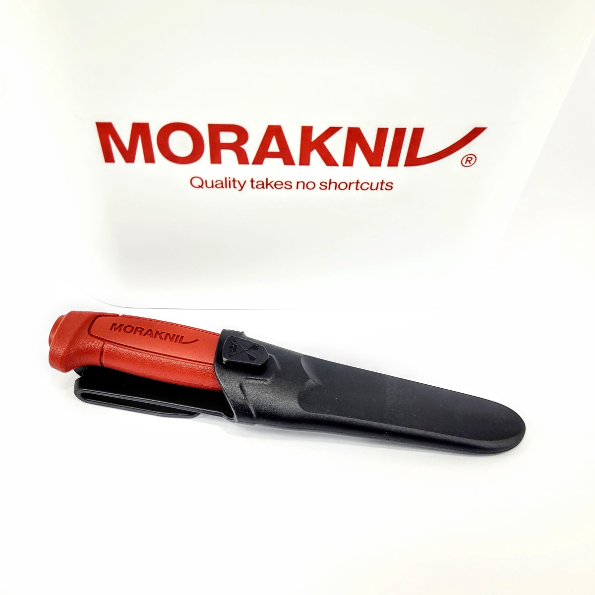 Cuchillo Morakniv 12320 Basic 511 Red (C) Acero al Carbono7
