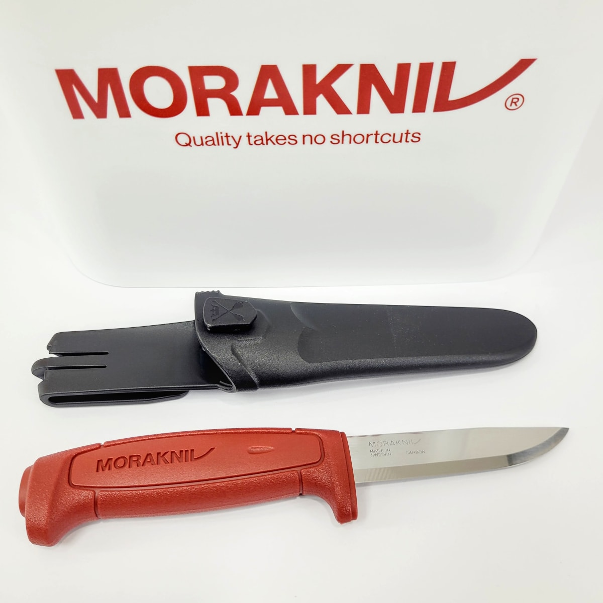 Cuchillo Morakniv 12320 Basic 511 Red (C) Acero al Carbono9