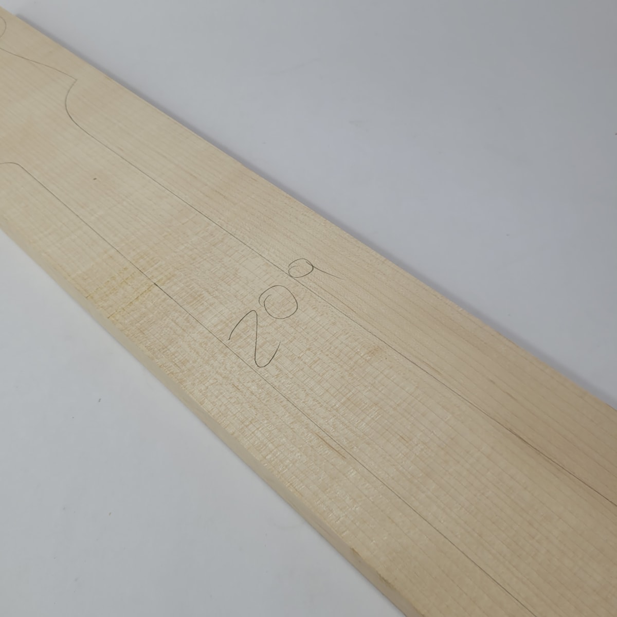 Pieza Unica MP-209 de Maple Arce Canadiense Especial Radial para Mastil de Guitarra 22 Trastes6