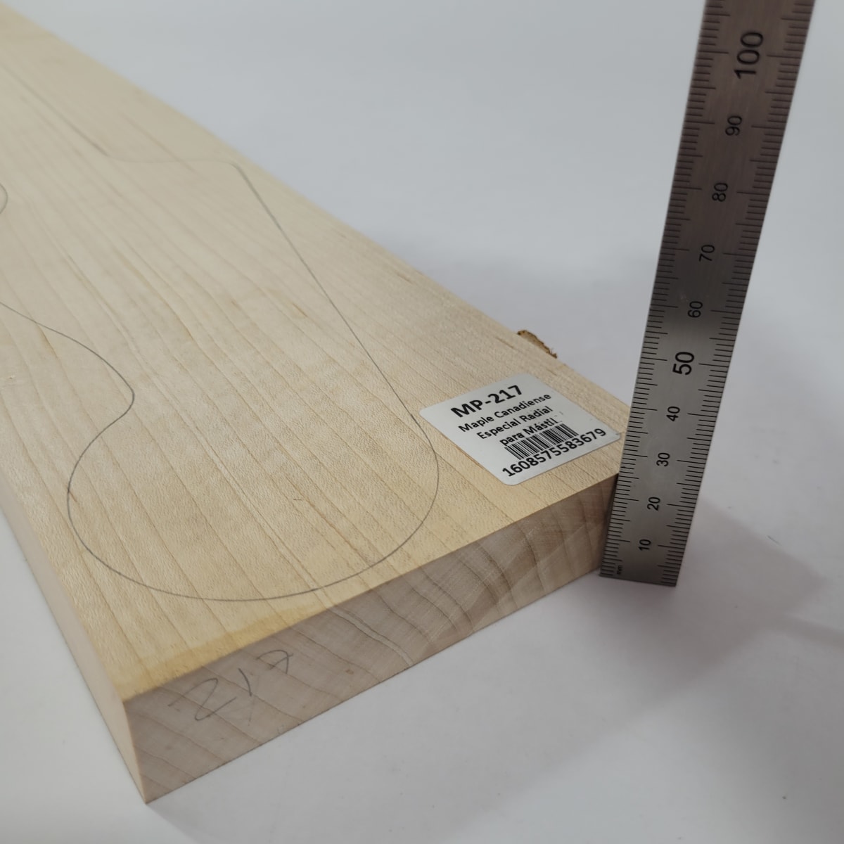 Pieza Unica MP-217 de Maple Arce Canadiense Especial Radial para Mastil de Bajo3