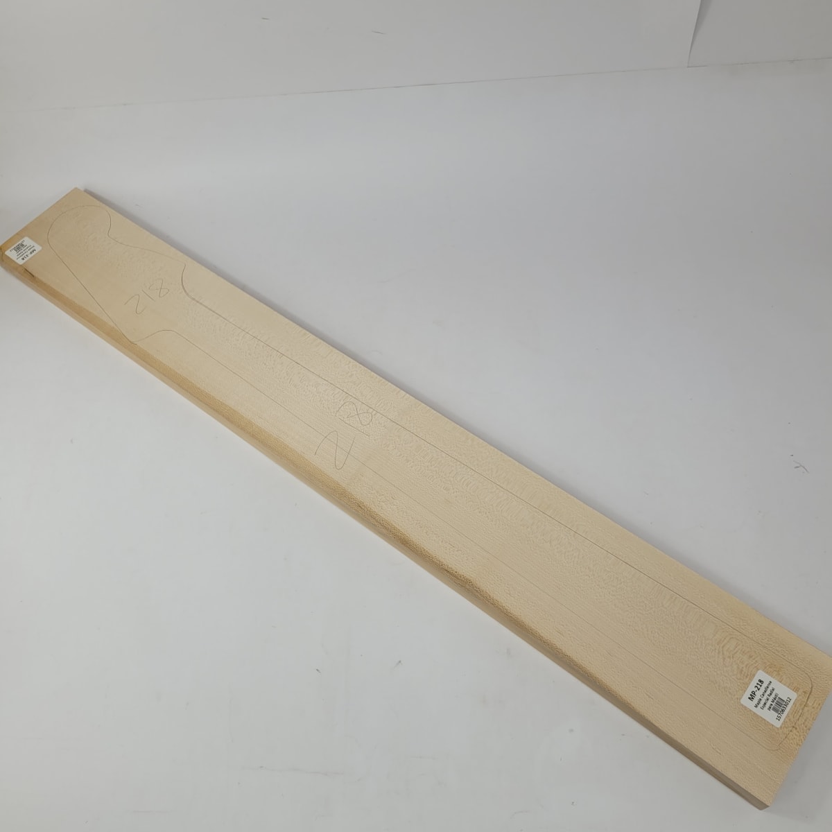 Pieza Unica MP-218 de Maple Arce Canadiense Especial Radial para Mastil de Bajo9