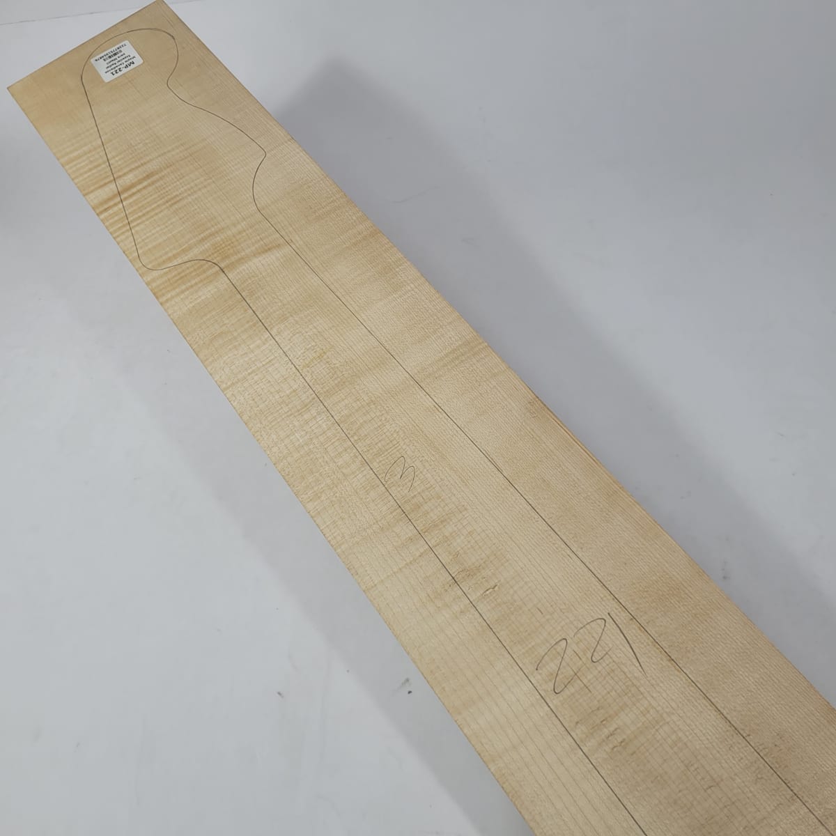 Pieza Unica MP-221 de Maple Arce Canadiense Especial Radial para Mastil de Bajo10