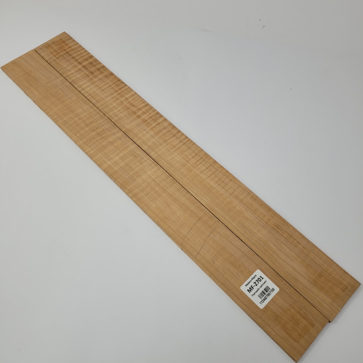 Set de 2 Laminas de Maple Flameado MF-2701 para pala de Guitarra o Artesania8