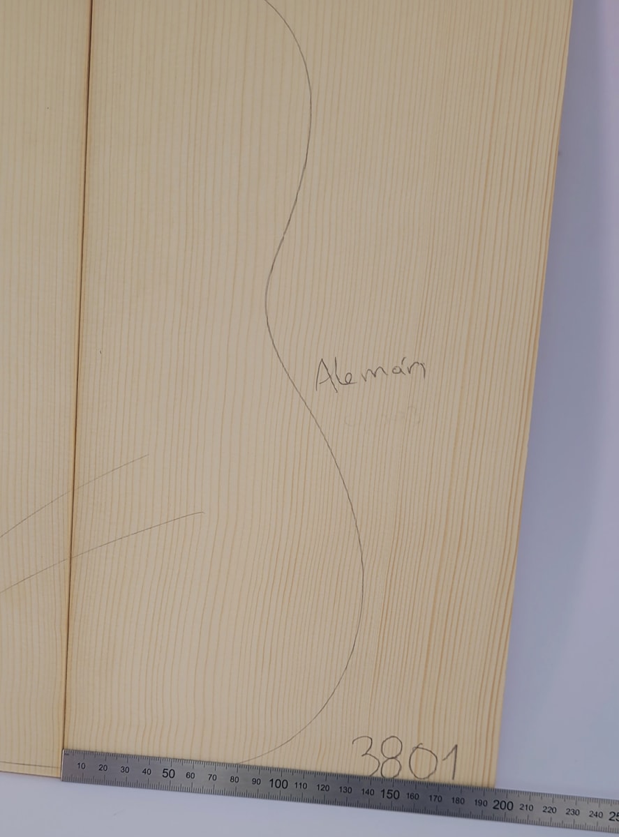 Tapa Armonica Unica REF: 3801 de Abeto Aleman AA3