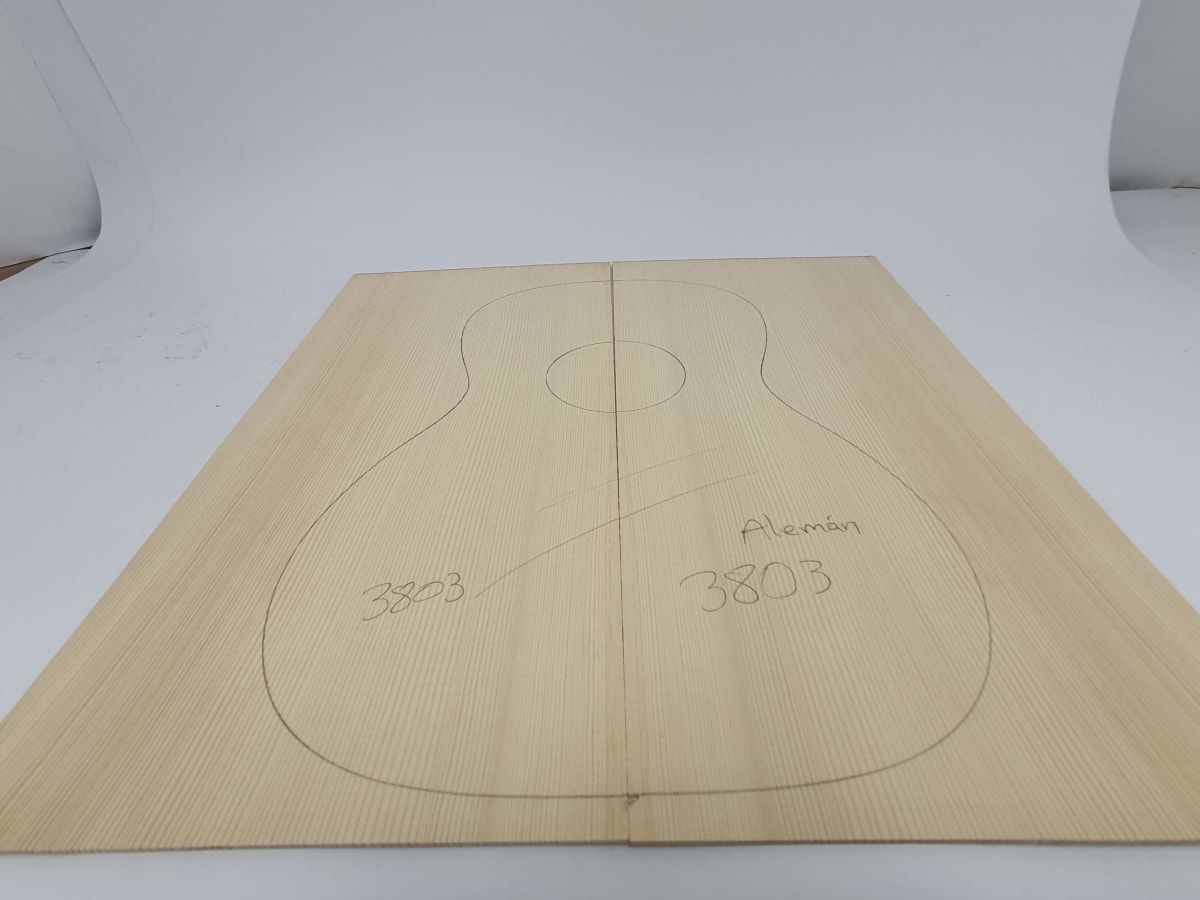 Tapa Armonica Unica REF: 3803 de Abeto Aleman Especial AAA2