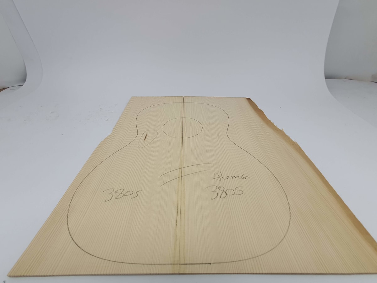 Tapa Armonica Unica REF: 3805 de Abeto Aleman Especial AAA2