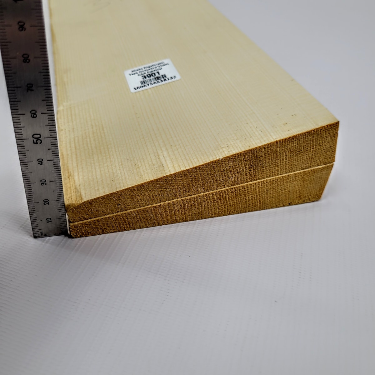 Madera para Tapa Armónica REF: 3901 para Violin de Abeto Engelmann Calidad AAA4