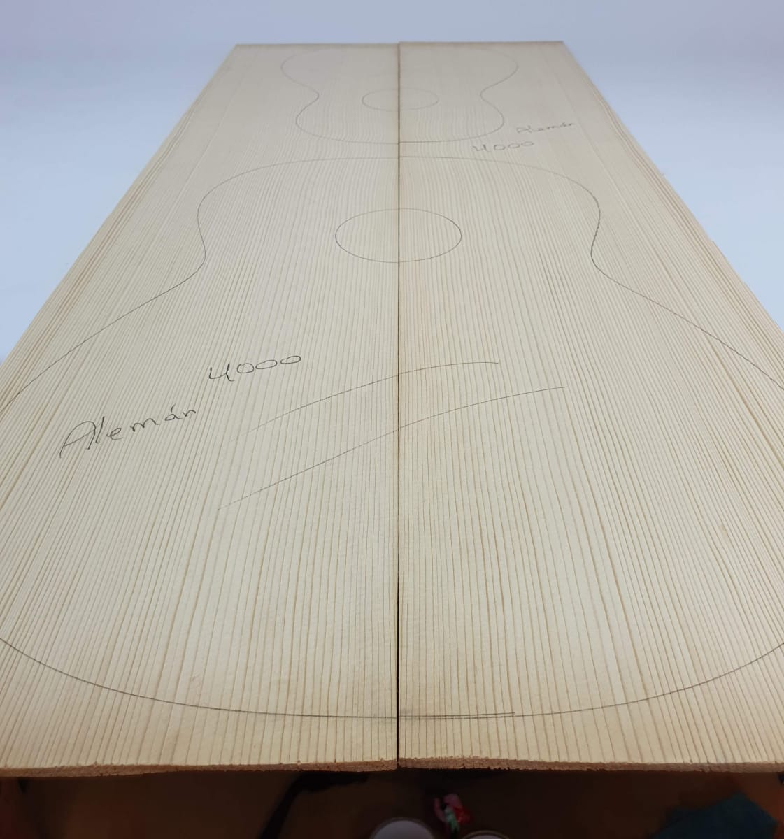 Tapa Armonica Unica REF: 4000 SUPER EXTRA GRANDE! de Abeto Aleman Especial AA6