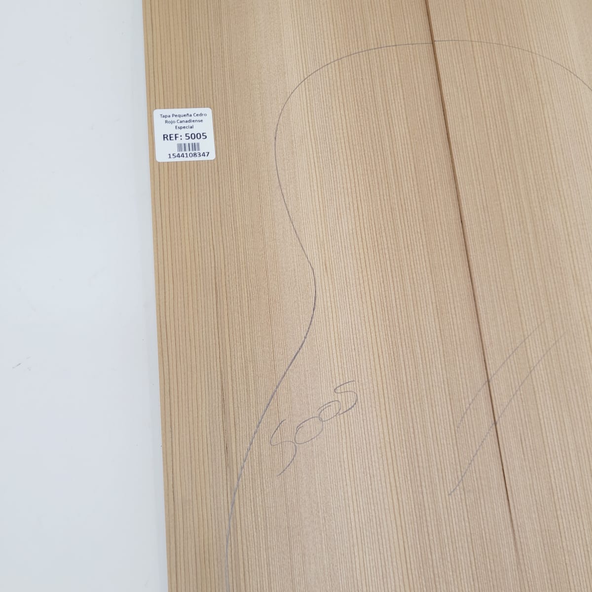 Madera para Tapa Armónica REF: 5005 de Cedro Rojo Canadiense Calidad AAA para Cuatro9