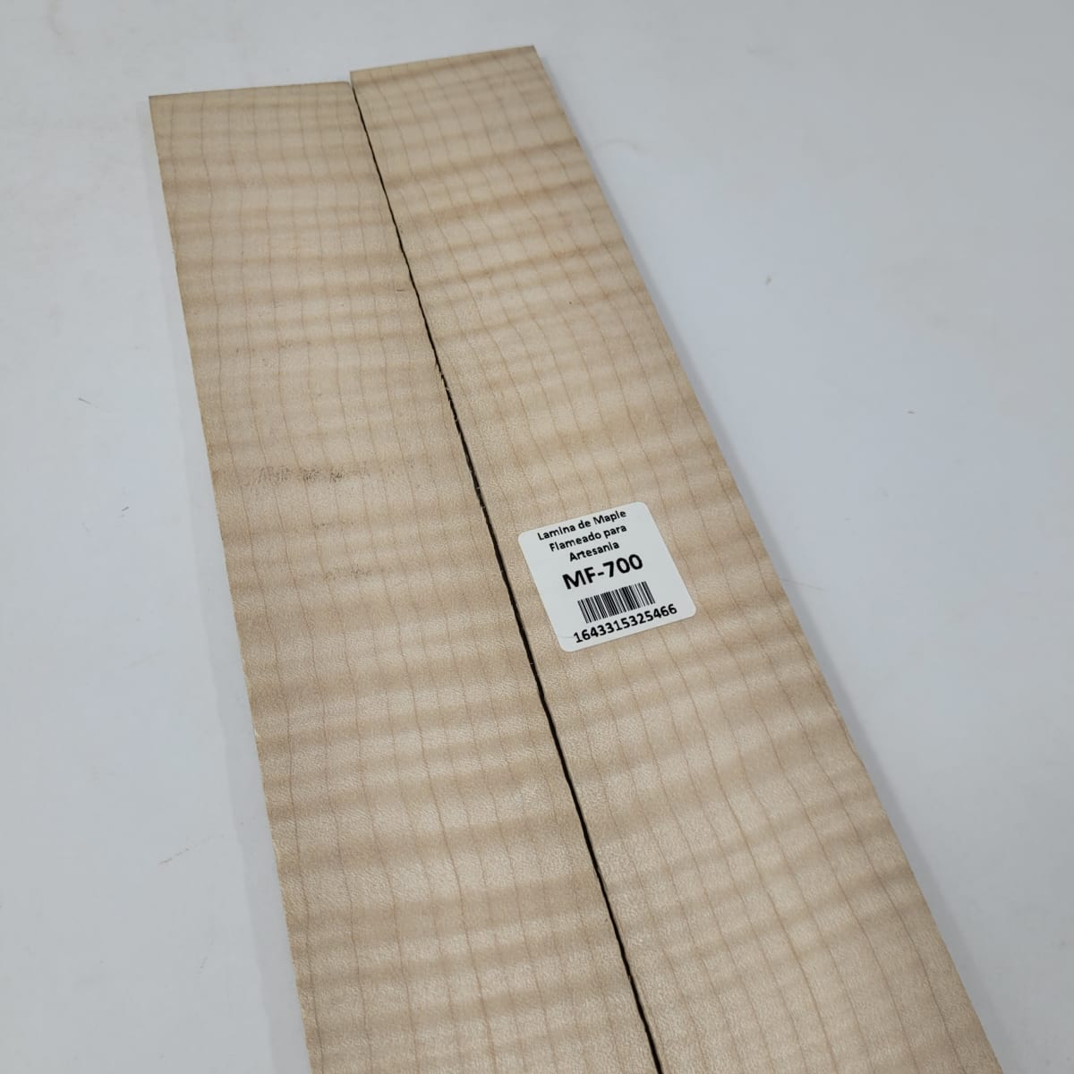 Set de 2 Laminas tipo Espejo MP-700 de Maple Flameado para Artesania5