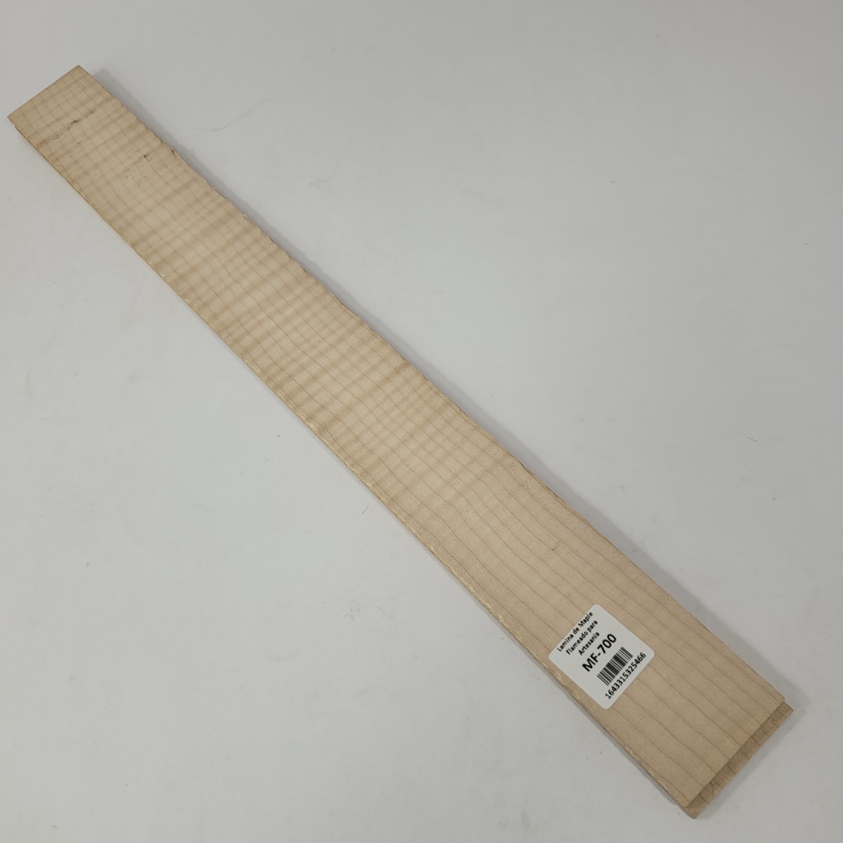 Set de 2 Laminas de Maple Flameado MF-700 para pala de Guitarra o Artesania3