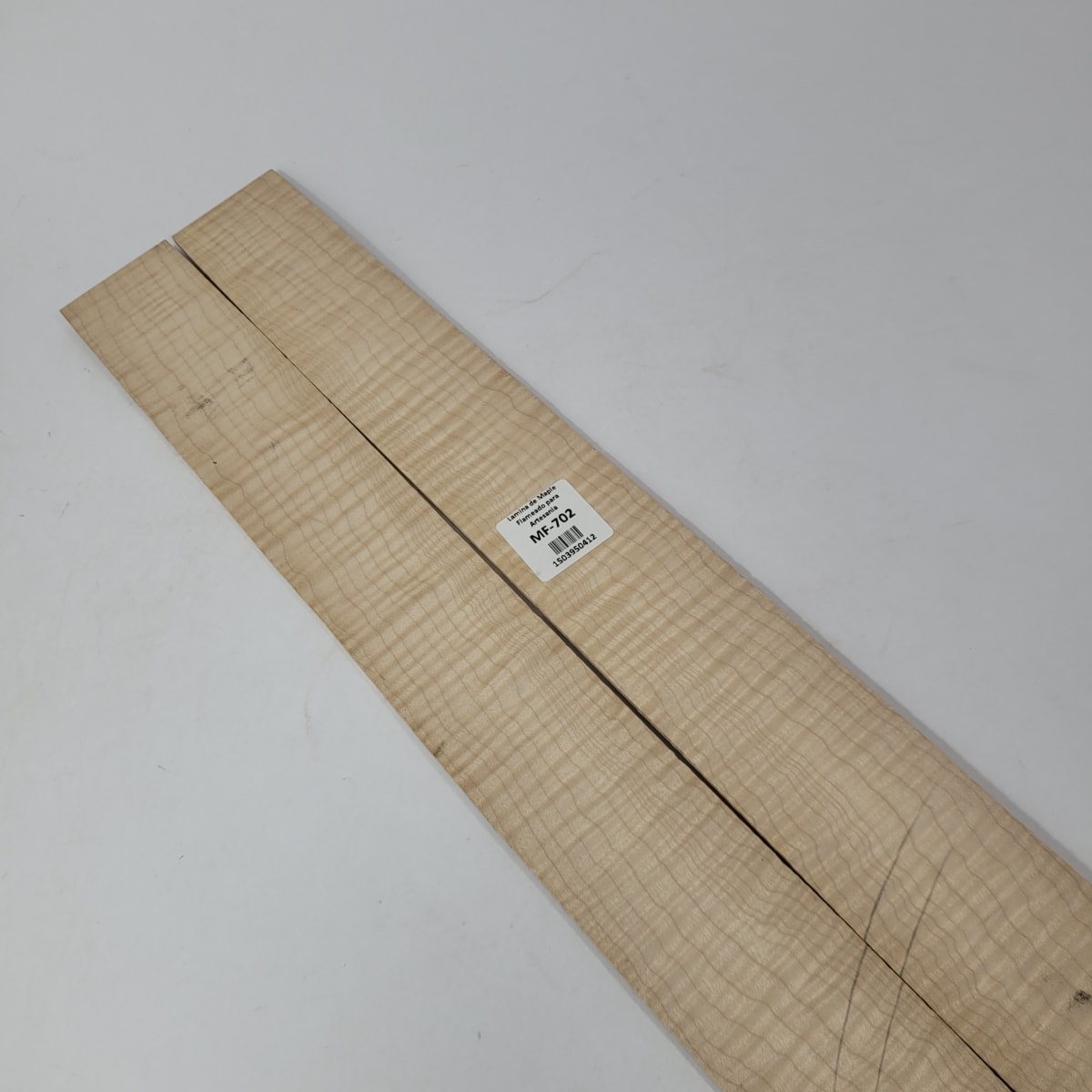 Set de 2 Laminas de Maple Flameado MF-702 para pala de Guitarra o Artesania4
