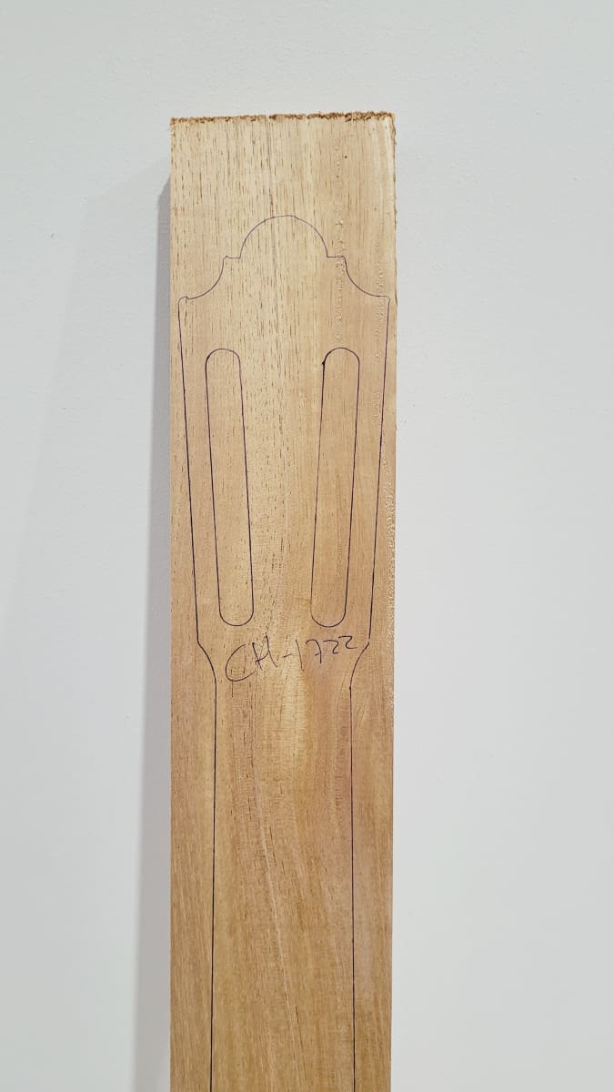 Pieza Unica REF: CH-1722 de Cedro Honduras Standard para Mastil de Guitarra2