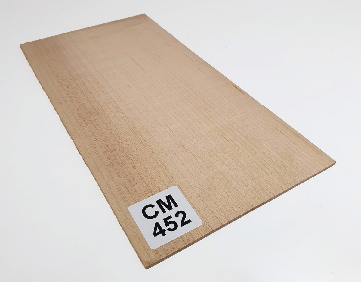 Set de Fondo y Costados MP-358 de Maple Flameado para Instrumentos Pequeños3
