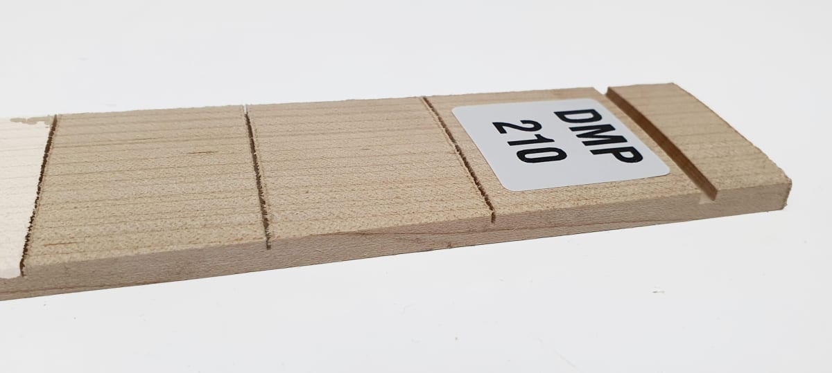 Diapason Ranurado REF: DMP-210 de Maple Especial para Guitarra2
