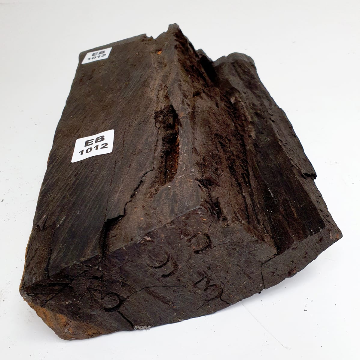 Pieza Unica REF: EB-1012 de Ebano para Artesania y Tallado3