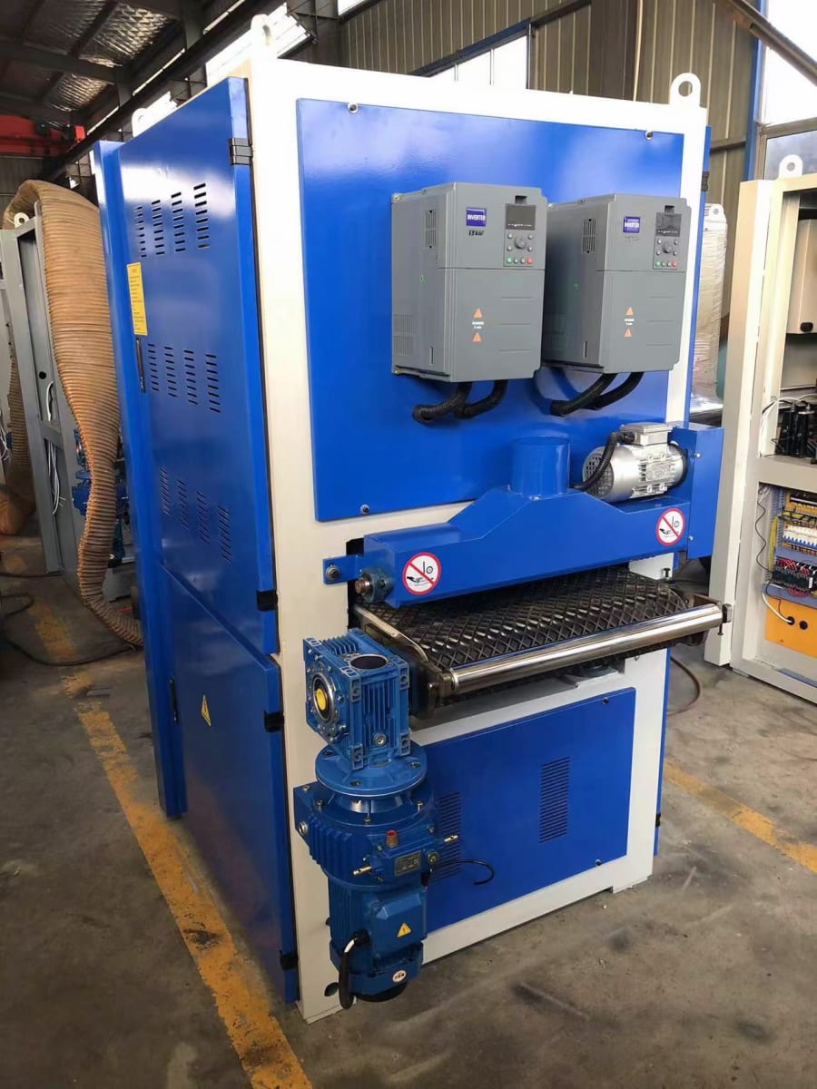 Maquina Lijadora Calibradora Industrial 630mm Ancho 220V 20.7Kw potencia, 36amp22