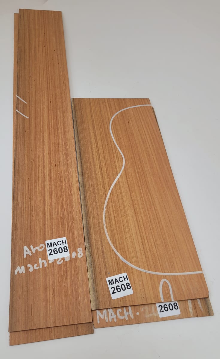 Set de Aros y Fondo con detalles de Machiche Mexicano REF: MACH-26082