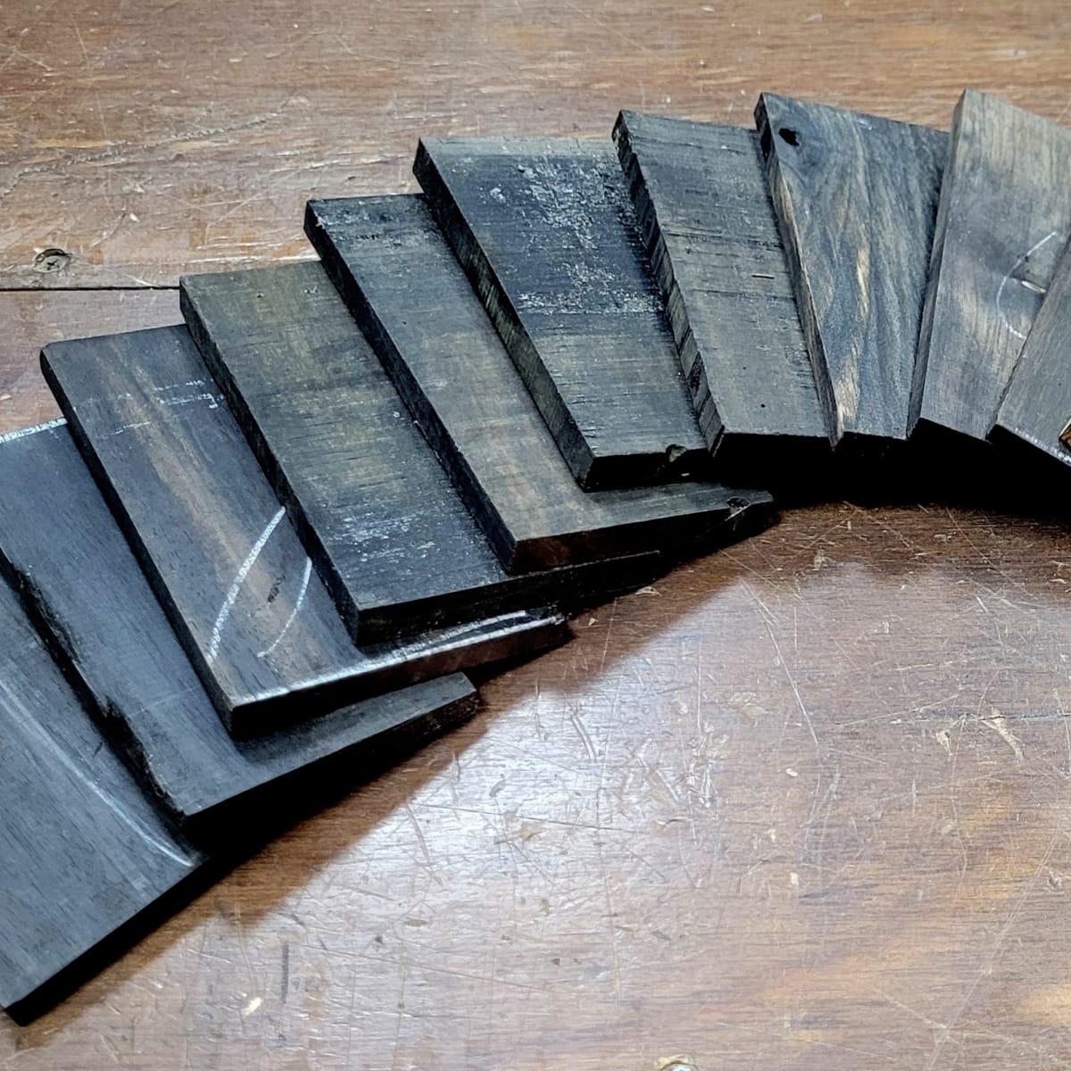 Regalo Aniversario 15 Años LB Luthier – Pieza de Ébano Gratis2