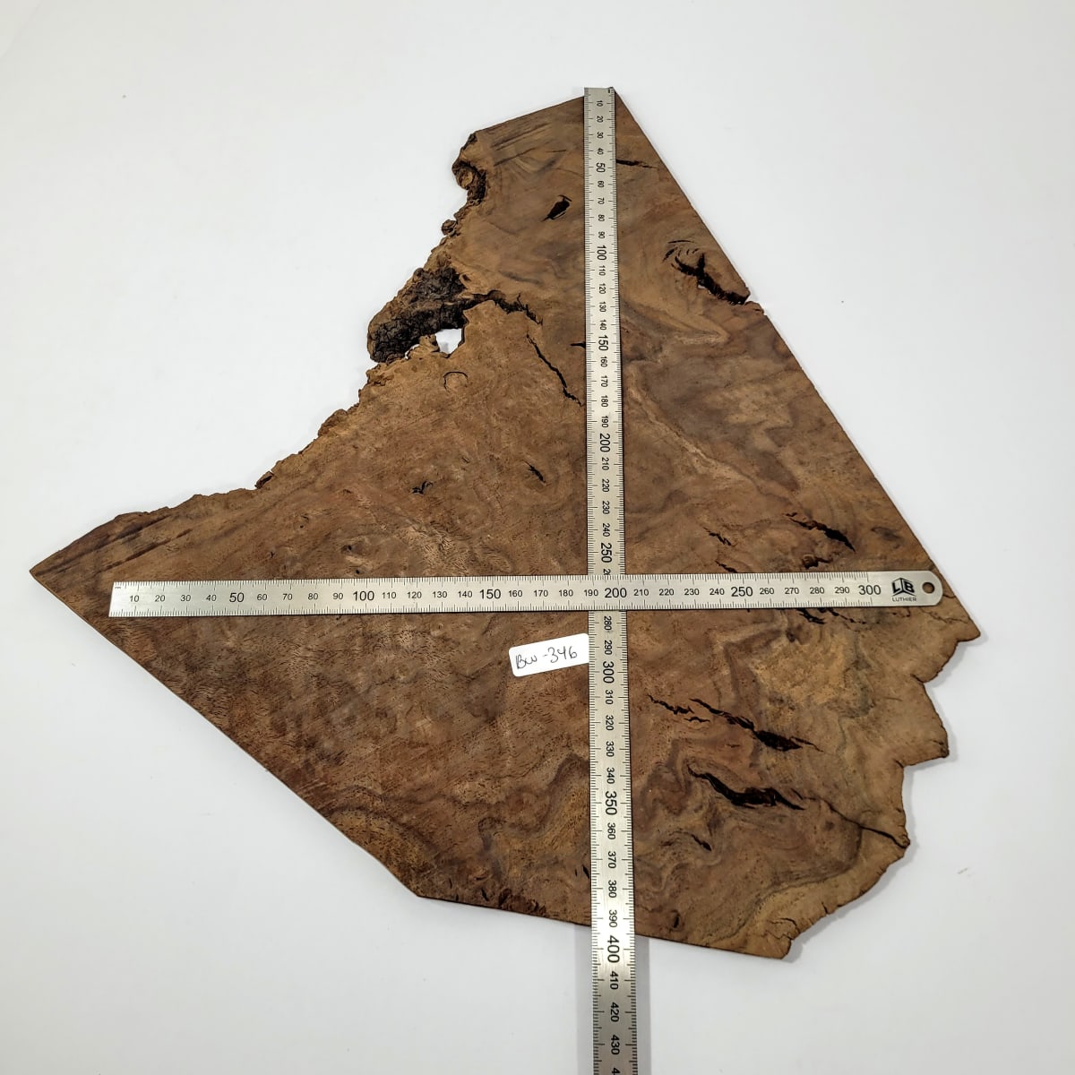 Pieza Unica REF BW-346 de Raiz de Black Walnut para Artesania y Tallado2