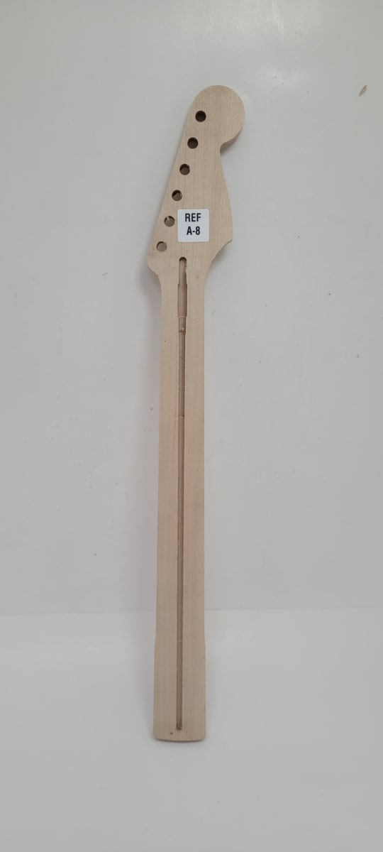 Mastil LB Luthier A-8 Tipo Strato Semi Elaborado de Maple Canadiense Especial7
