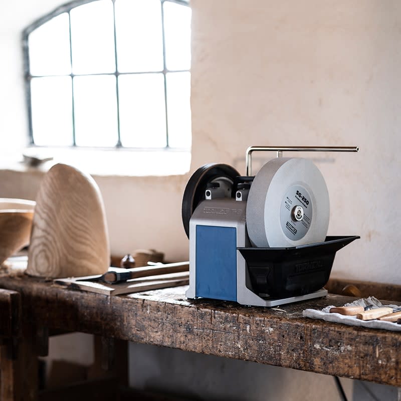 Pack Afiladora Tormek Mod: TORMT8 + Kit de Guias de Afilado HTK-10068