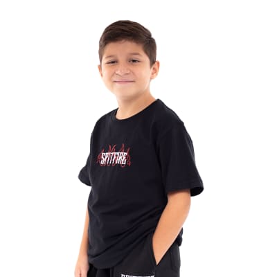 SPITFIRE Polera Manga Corta De Niño Junior Spitfire Long Fit Fire Negro Rojo 20232