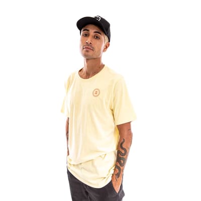 SPITFIRE -POLERA MANGA CORTA SPITFIRE HOMBRE AMARILLO2