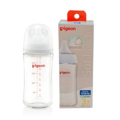 Mamadera vidrio Softouch 240 ml Pigeon