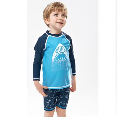 Traje de baño 2 piezas Shark1