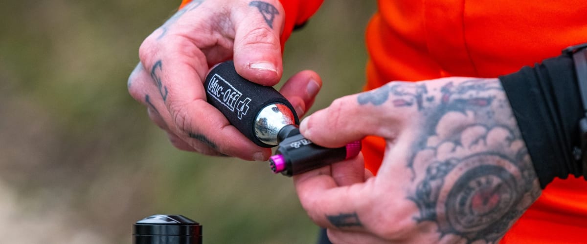 CO2 CARTRIDGE REPUESTO MUC-OFF 16g2