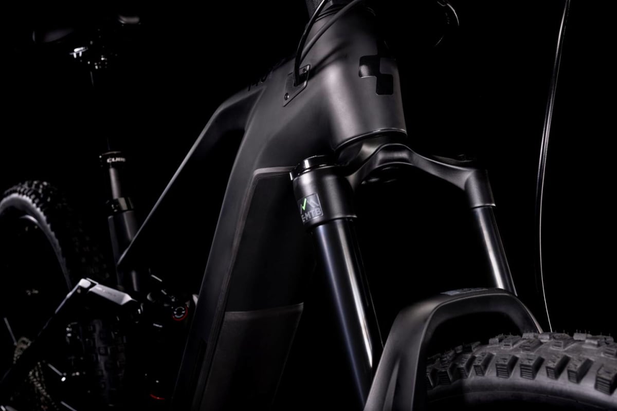 Cube Stereo Hybrid 140 HPC Pro 625 Carbon´n´Metal6