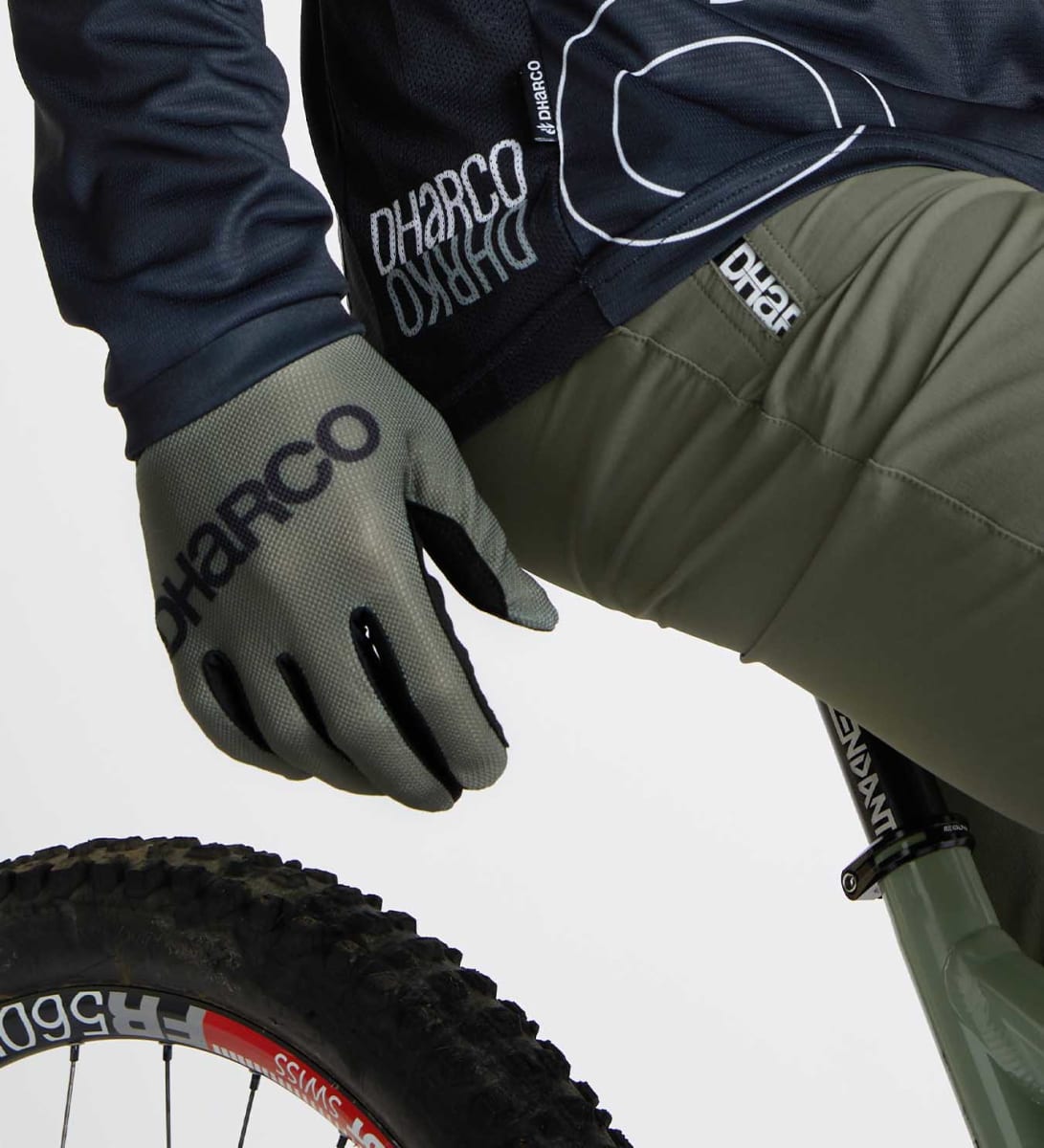 GUANTE HOMBRE CAMO1