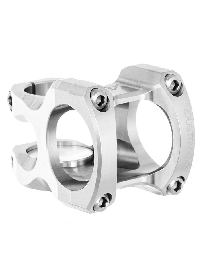 INDUSTRY NINE A35 STEM | 35MM CLAMP | 40MM LARGO1