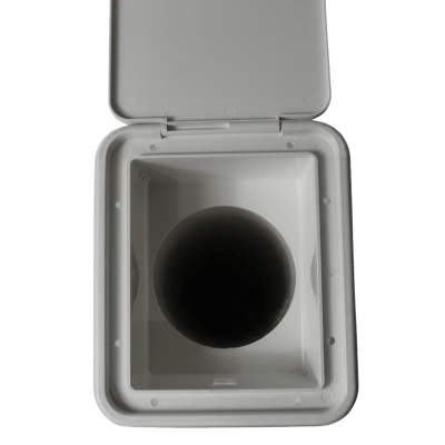 CAJA CON TUBO EMPOTRABLE PARA MANGUERA DE DESCARGA