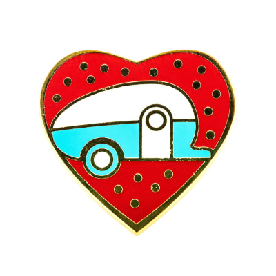 Pin, Corazon, Red Teardrop, Camco