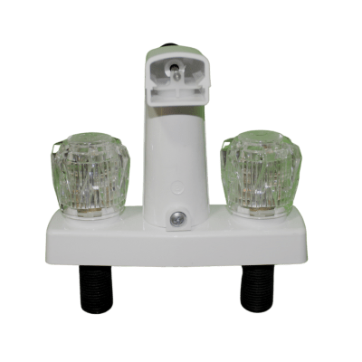 LLAVE DE DUCHA Y TINA BLANCA