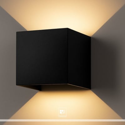 APLIQUE DE MURO INTERIOR NEGRO 6W - LUZ CALIDA
