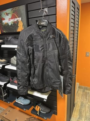 CHAQUETA GMS OUTBACK NEGRO