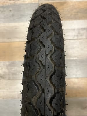 NEUMATICO GOLDEN BOY 2.75-18