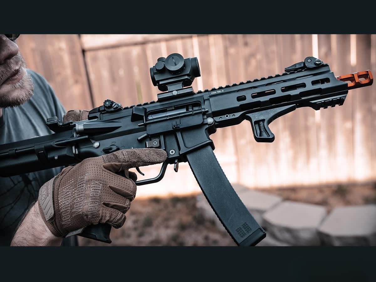 Réplica cal 6 mm KWA QRF MOD1 AEG2,5 #KWA-QRF17