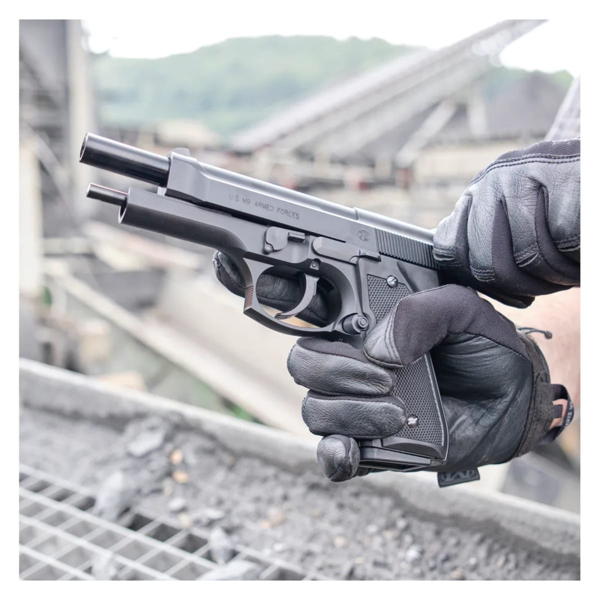 Réplica calibre 6 mm mod M9 World Defender, resorte #2.579513